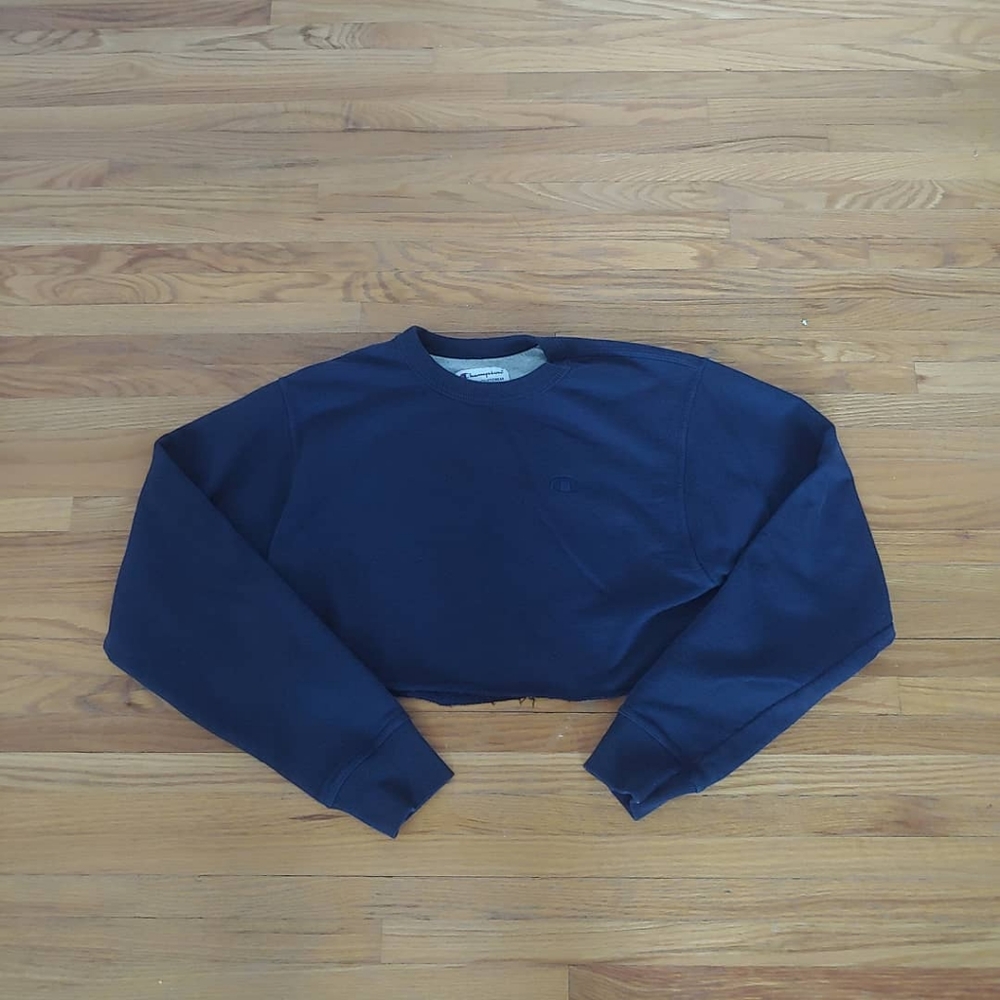 Cropped Champion Crewneck